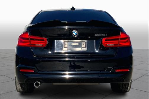 2018 BMW 320 i
