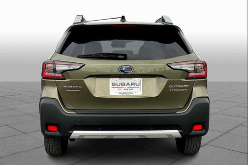 2025 Subaru Outback Touring XT