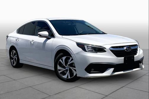 Crystal White Pearl 2020 Subaru Legacy Premium