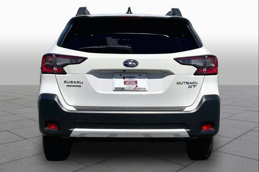 W5P/Crystal Whi 2025 Subaru Outback Limited XT