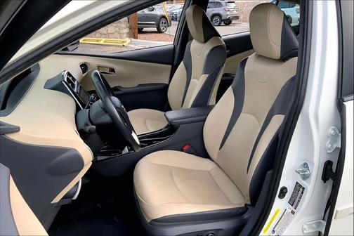 2017 Toyota Prius Four