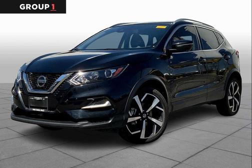 2022 Nissan Rogue Sport SL