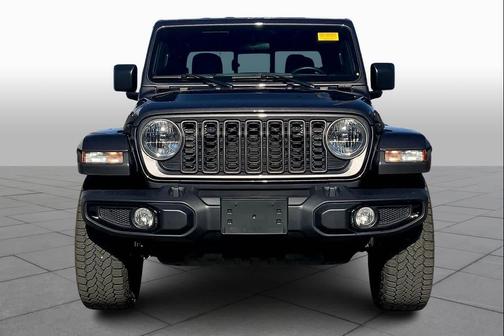 2025 Jeep Gladiator Nighthawk
