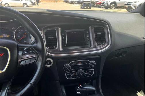 2015 Dodge Charger SE