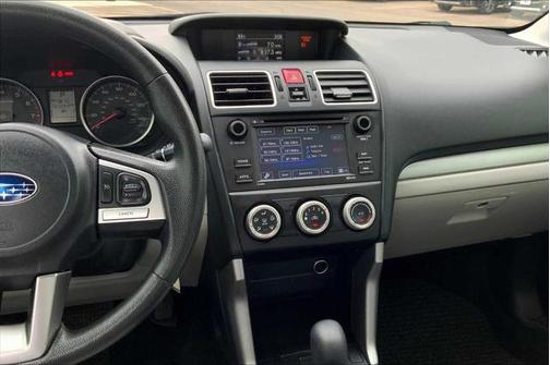 2017 Subaru Forester 2.5i