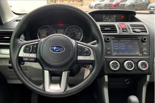 2017 Subaru Forester 2.5i