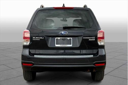 2017 Subaru Forester 2.5i