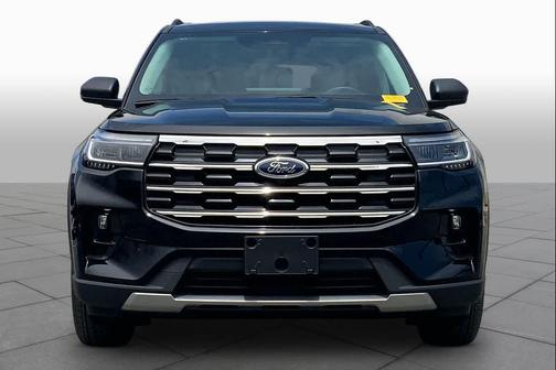 Agate Black Metallic 2025 Ford Explorer Active