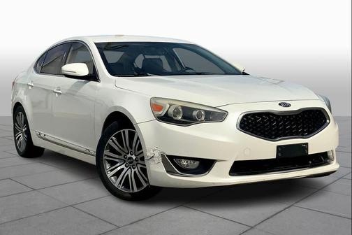 2016 Kia Cadenza 4dr Sdn