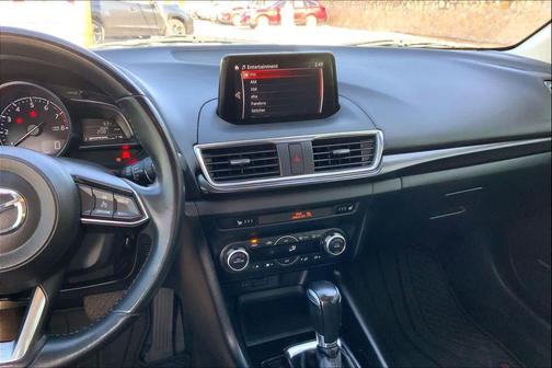 2018 Mazda Mazda3 Grand Touring