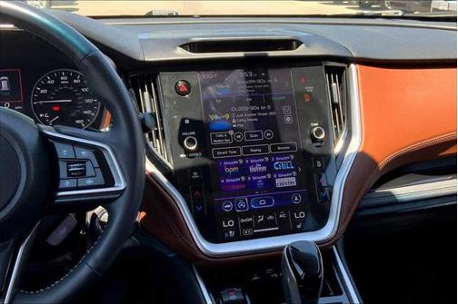 2022 Subaru Outback Touring XT