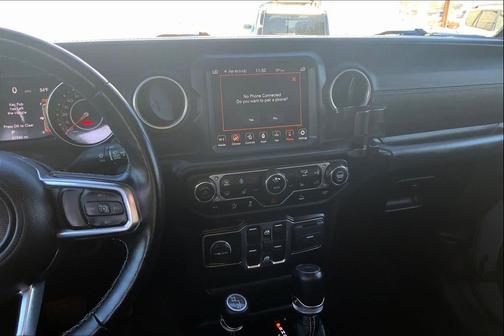 2021 Jeep Gladiator Overland