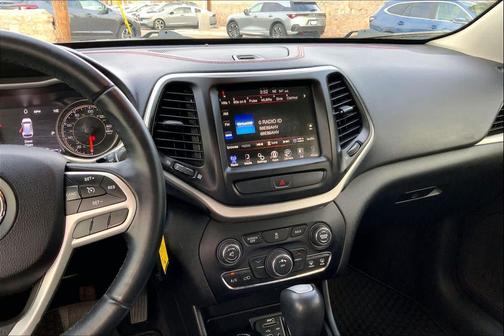 2017 Jeep Cherokee Trailhawk