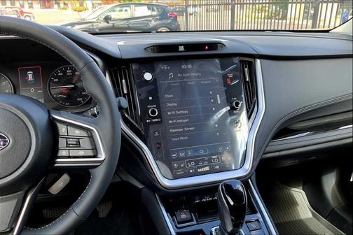 2025 Subaru Outback Touring XT