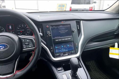 2025 Subaru Outback Base