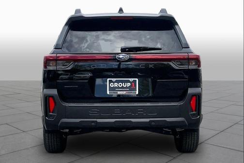 Crystal Black Silica 2026 Subaru Outback Touring XT