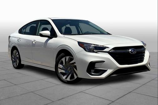Crystal White Pearl 2025 Subaru Legacy Limited