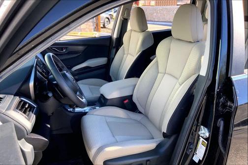 2025 Subaru Ascent Premium 8-Passenger