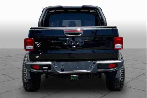 Black Clearcoat 2023 Jeep Gladiator Willys 4x4