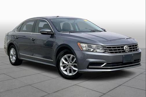 2017 Volkswagen Passat 1.8T S