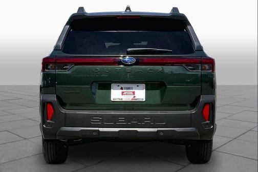 Deep Emerald Green Pearl 2026 Subaru Outback Premium
