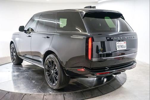 Black 2025 Land Rover Range Rover P400 SE