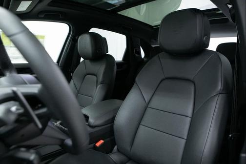 2026 Porsche Cayenne Cayenne E-Hybrid