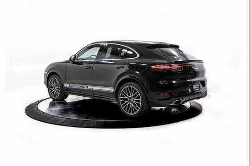 2022 Porsche Cayenne Cayenne
