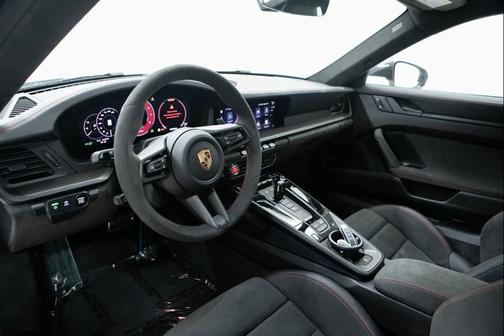 2026 Porsche 911 Carrera GTS