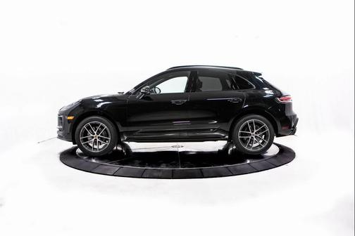2024 Porsche Macan AWD