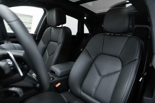 Chalk 2026 Porsche Macan Macan