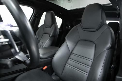 2022 Porsche Cayenne GTS