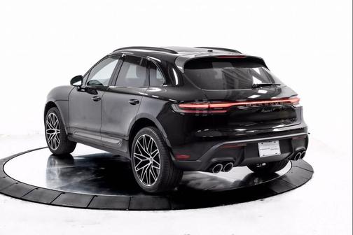 2025 Porsche Macan T