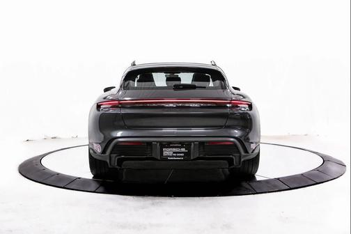 2024 Porsche Taycan GTS