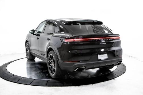 2025 Porsche Cayenne 