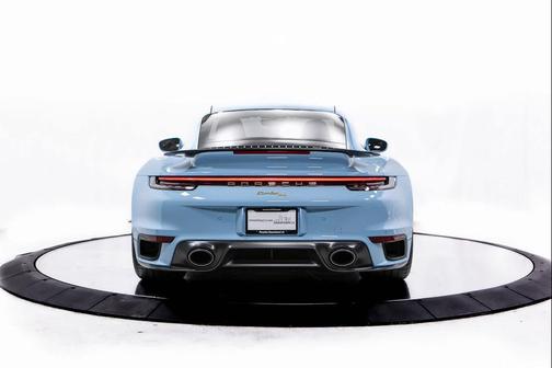 2025 Porsche 911 Turbo