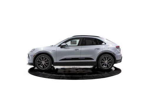2026 Porsche Macan 4S