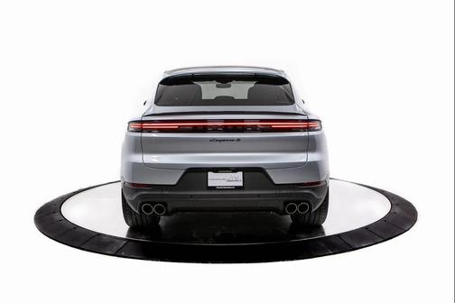 2025 Porsche Cayenne S