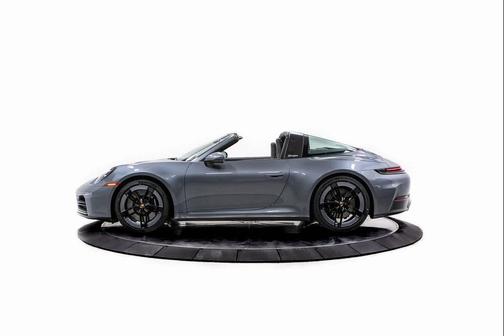 2026 Porsche 911 Targa 4S