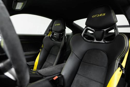 Ultraviolet 2016 Porsche 911 GT3 RS