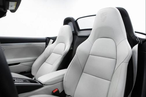 2025 Porsche 718 Boxster Style Edition