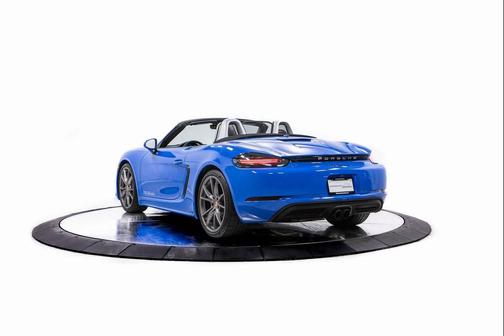 2025 Porsche 718 Boxster Style Edition