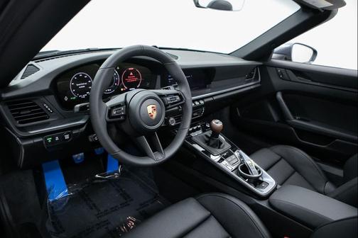 2026 Porsche 911 Carrera T