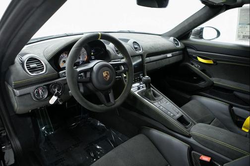 2025 Porsche 718 Spyder RS