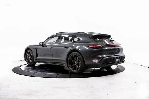 2024 Porsche Taycan 