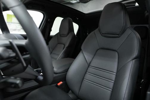 2026 Porsche Cayenne Cayenne E-Hybrid