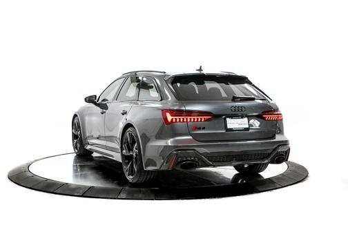 Gray 2023 Audi RS 6 Avant 4.0T