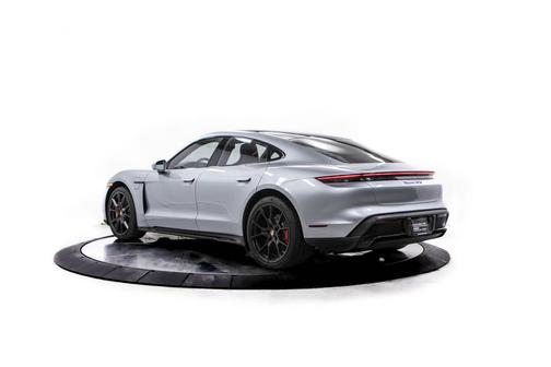 2024 Porsche Taycan 