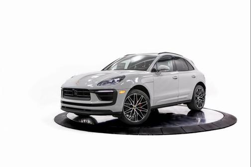 2026 Porsche Macan S