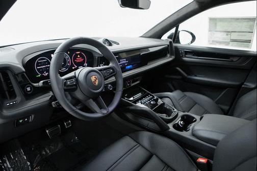 2026 Porsche Cayenne GTS